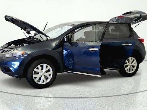Used 2013 Nissan Murano S AWD/4WD image 9