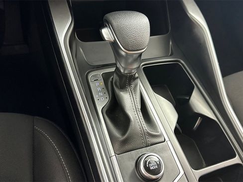 Used 2022 Kia Sorento LX image 25