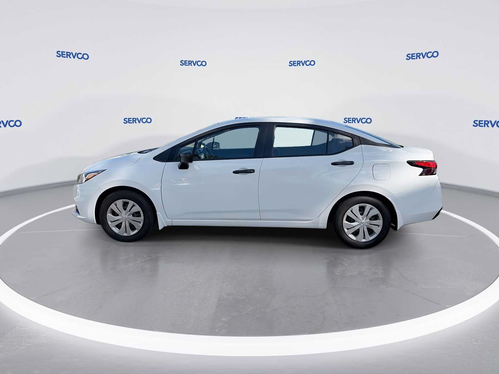Used 2022 Nissan Versa S FWD image 5