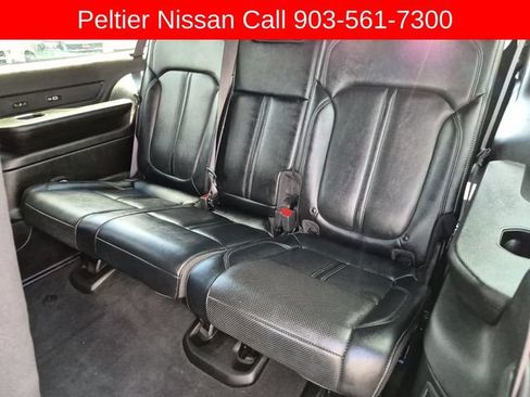 Used 2024 Jeep Wagoneer L Series II RWD image 27