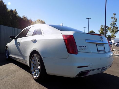 Used 2014 Cadillac CTS Sedan w/ Seating Package image 4