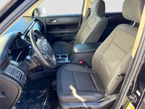 Used 2016 Ford Flex SEL image 19