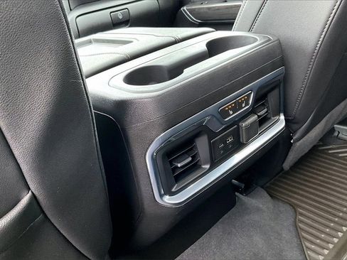 Used 2021 Chevrolet Silverado 1500 LTZ w/ LTZ Premium Package image 11