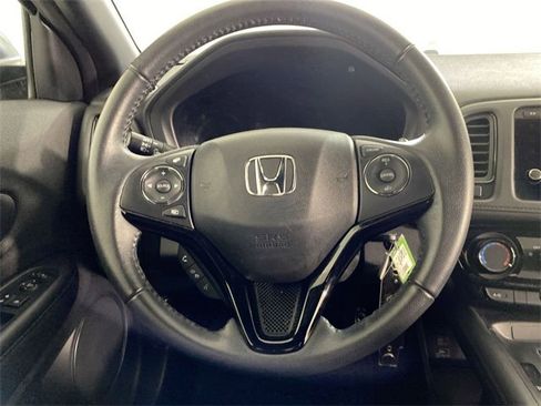 Used 2021 Honda HR-V Sport image 34