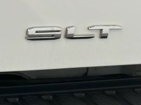 Used 2021 GMC Sierra 1500 SLT w/ SLT Premium Plus Package image 13