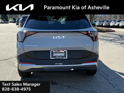 New 2026 Kia Sportage EX image 5