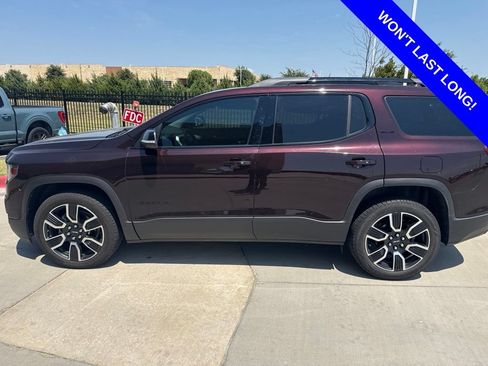 Used 2021 GMC Acadia SLE w/ Driver Convenience Package FWD image 2