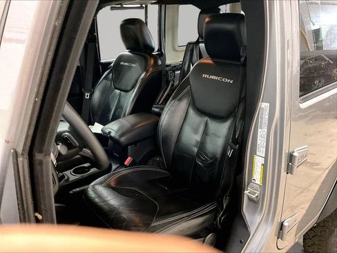 Used 2015 Jeep Wrangler Unlimited Sport AWD/4WD image 22
