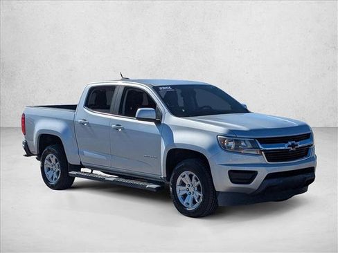 Used 2018 Chevrolet Colorado LT image 3