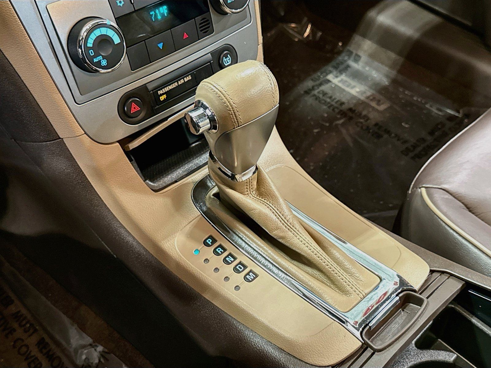 Used 2009 Chevrolet Malibu LTZ FWD image 19