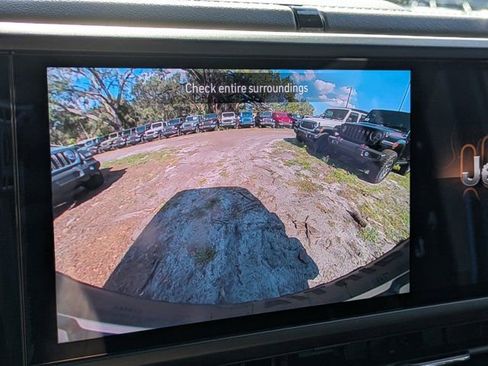 New 2026 Jeep Wrangler Unlimited Rubicon image 19