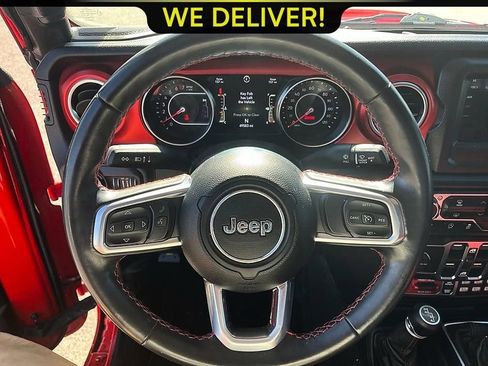 Used 2021 Jeep Wrangler Unlimited Rubicon AWD/4WD image 11