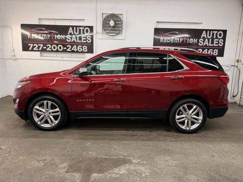 Used 2019 Chevrolet Equinox Premier image 2