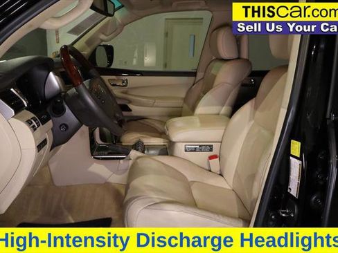 Used 2013 Lexus LX 570 4WD image 21