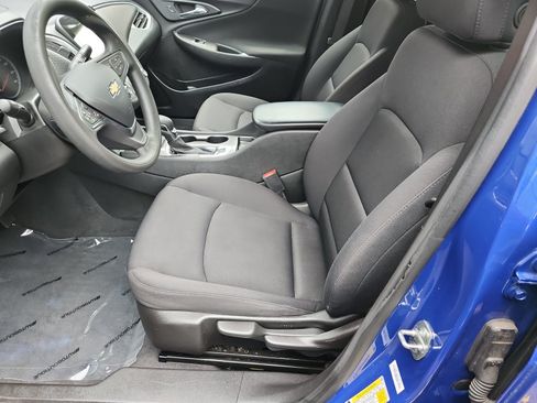 Used 2023 Chevrolet Malibu LS FWD image 9