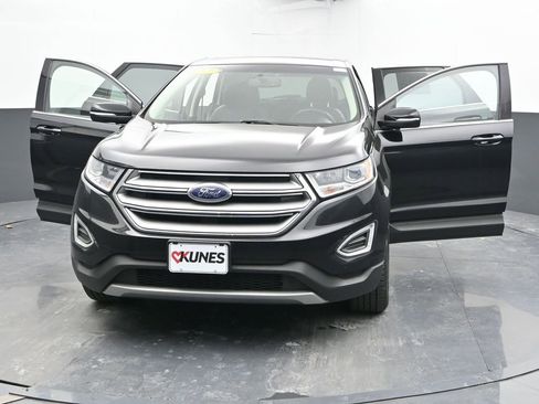 Used 2017 Ford Edge SEL w/ Equipment Group 201A AWD/4WD image 54