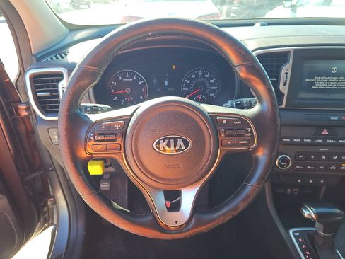 Used 2017 Kia Sportage EX w/ EX Premium Package FWD image 11