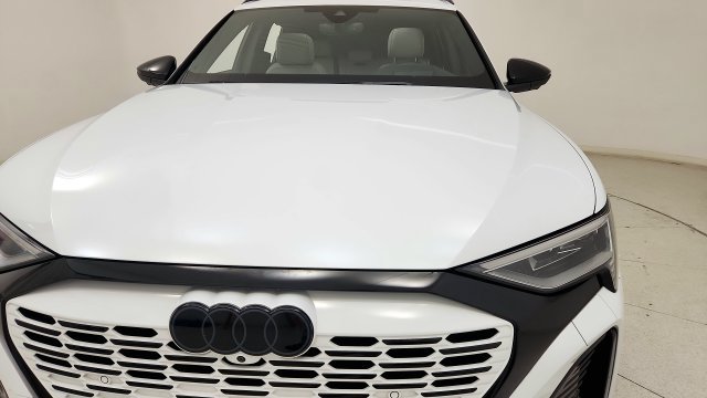 Used 2024 Audi Q8 e-tron Prestige w/ Prestige Package AWD/4WD image 23