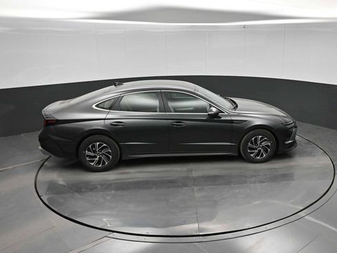New 2026 Hyundai Sonata Blue FWD image 32