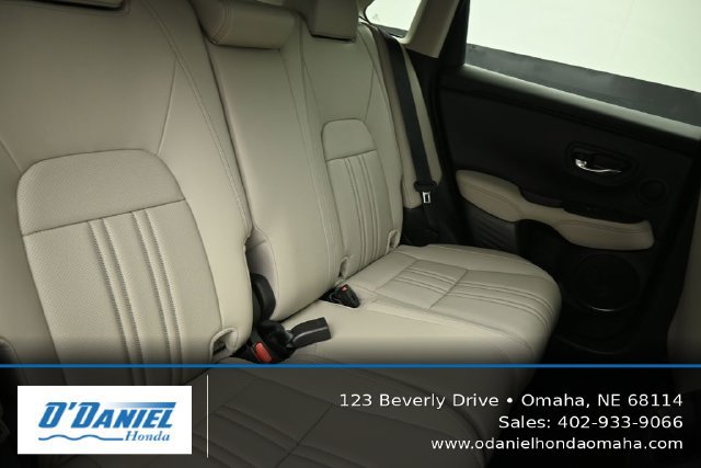 Used 2024 Honda HR-V EX-L image 40