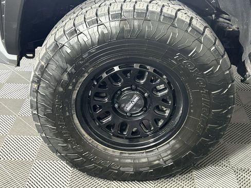 Used 2025 Toyota 4Runner SR5 image 9