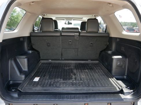 Used 2018 Toyota 4Runner Limited AWD/4WD image 18