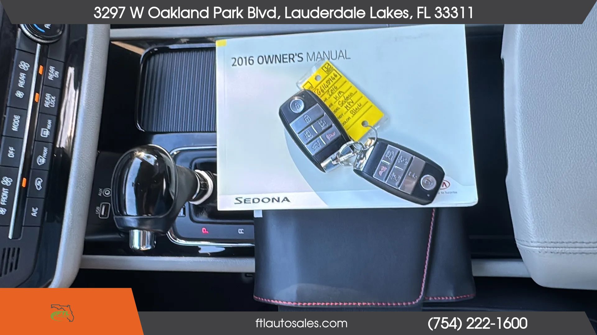 Used 2016 Kia Sedona SX FWD image 56