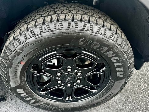New 2026 Ford Ranger Lariat w/ FX4 Off-Road Package image 5