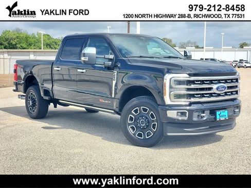 Used 2024 Ford F250 Platinum AWD/4WD image 1