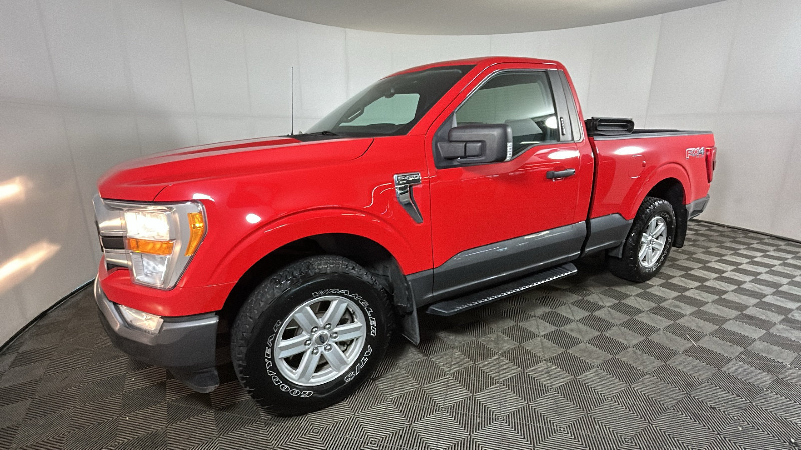Used 2021 Ford F150 XLT w/ Equipment Group 301A Mid AWD/4WD image 8