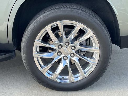 Used 2023 Cadillac Escalade Premium Luxury w/ LPO, Radiant Package AWD/4WD image 11