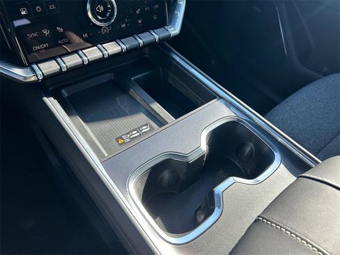 New 2026 GMC Acadia Elevation image 27