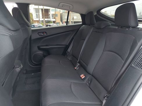 Used 2022 Toyota Prius Prime LE FWD image 13