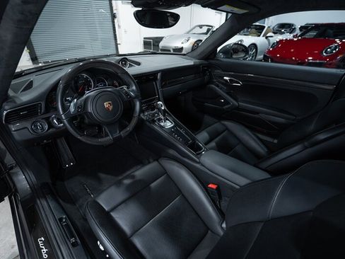 Used 2014 Porsche 911 Turbo S AWD/4WD image 18