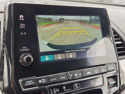 Used 2024 Honda Odyssey Sport image 17