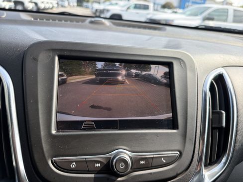 Used 2024 Chevrolet Equinox LT AWD/4WD image 25