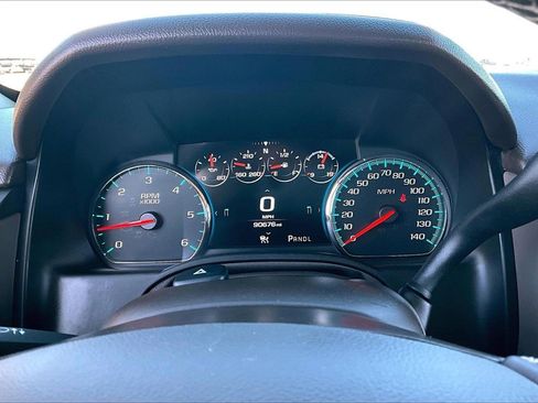 Used 2019 GMC Yukon Denali w/ Denali Ultimate Package image 22