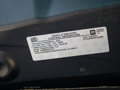 Used 2023 Cadillac XT4 Luxury w/ Cold Weather Package FWD image 27
