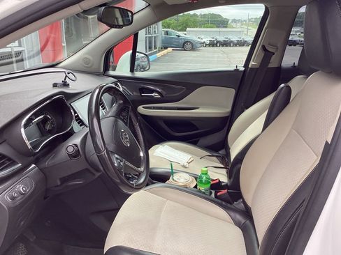 Used 2019 Buick Encore Preferred w/ Safety Package FWD image 10