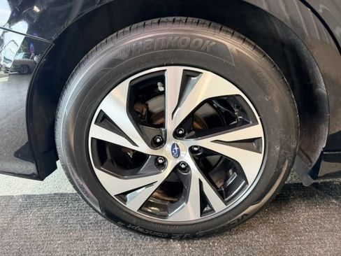 Used 2024 Subaru Legacy Premium AWD/4WD image 17