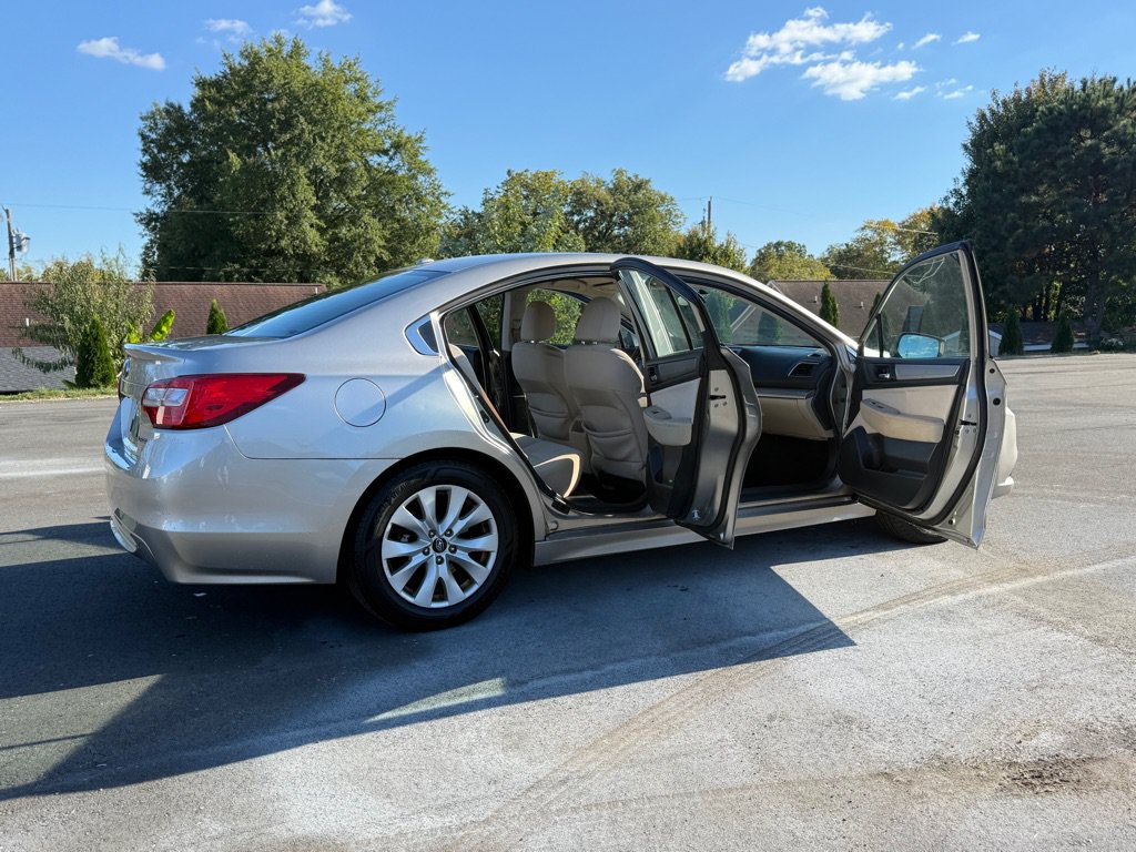 Used 2015 Subaru Legacy 2.5i Premium AWD/4WD image 13