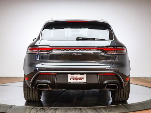 Used 2025 Porsche Macan image 7