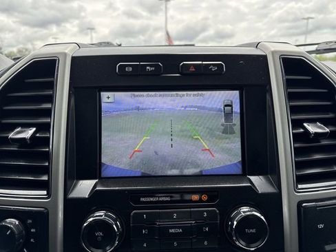 Used 2019 Ford F250 Lariat w/ Lariat Ultimate Package AWD/4WD image 15