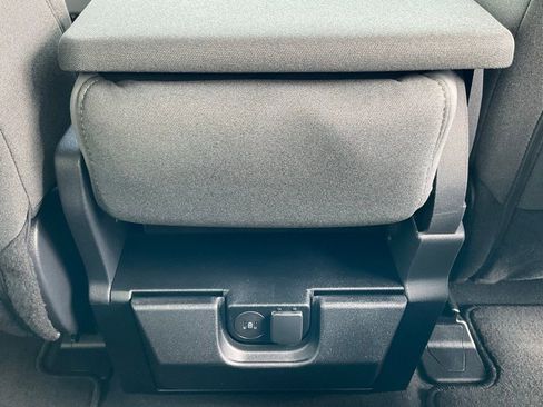 New 2026 Ford F250 XLT w/ 360-Degree Camera Package image 40