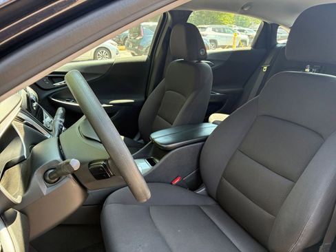 Used 2023 Chevrolet Malibu LT w/ Driver Confidence Package FWD image 38