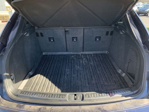 Used 2021 Porsche Macan S image 34