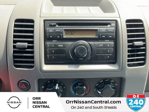 Used 2008 Nissan Frontier SE w/ SE Value Truck Pkg image 21