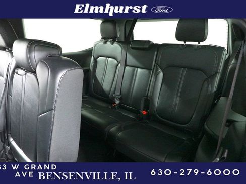 Used 2024 Jeep Wagoneer Series II w/ Flexible Seating Group image 27