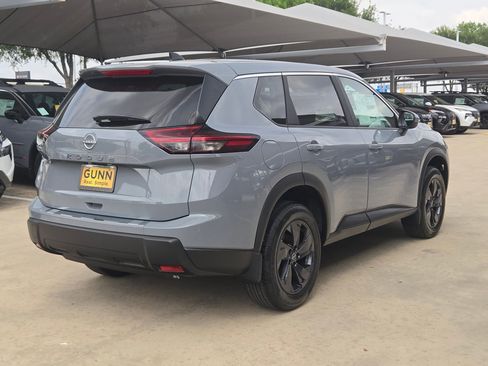 New 2026 Nissan Rogue SV FWD image 3