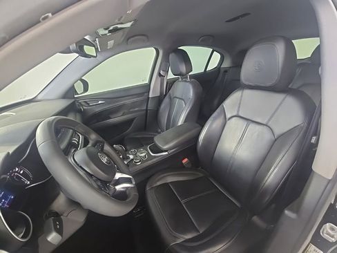 Used 2020 Alfa Romeo Stelvio w/ Nero Edizione RWD image 18